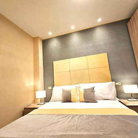 Astoria Supreme - Modern Boutique Suites Lecce Ngoại thất bức ảnh