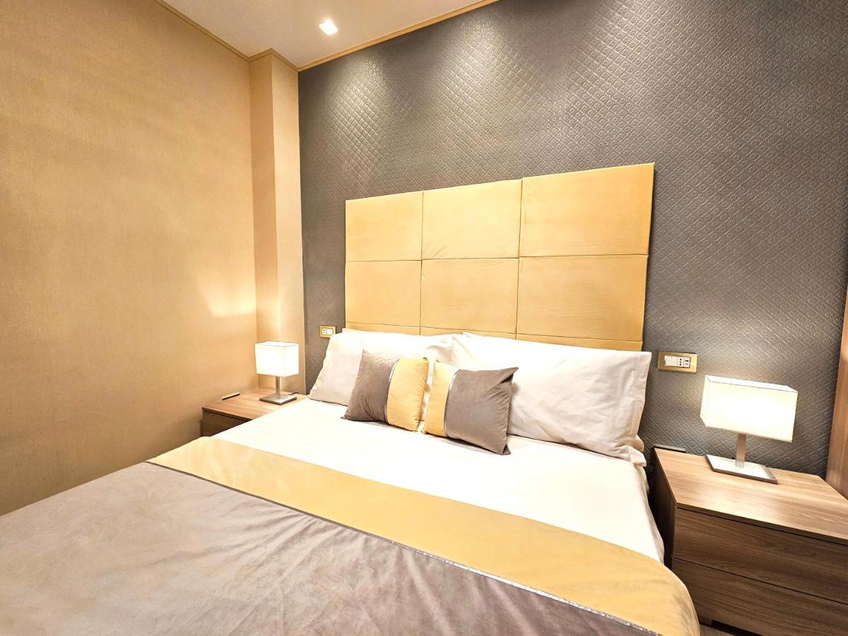 Astoria Supreme - Modern Boutique Suites Lecce Ngoại thất bức ảnh